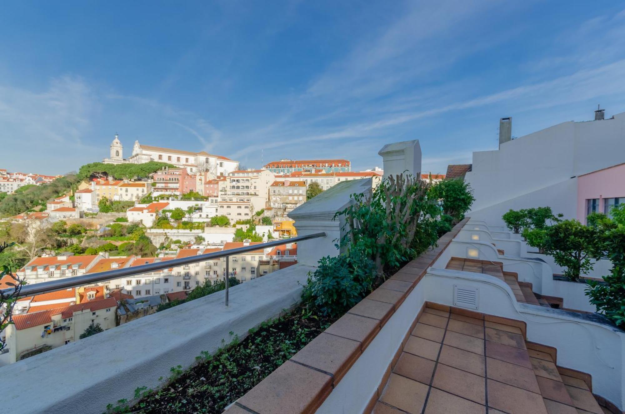 Olissippo Castelo Hotel Lisbon Exterior photo
